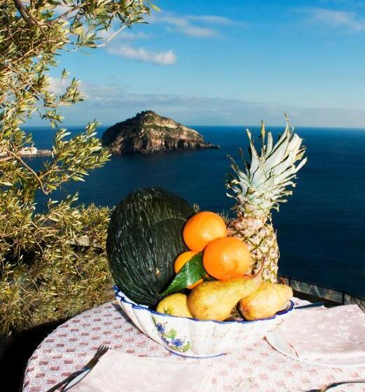 酒店 Punta Chiarito Resort