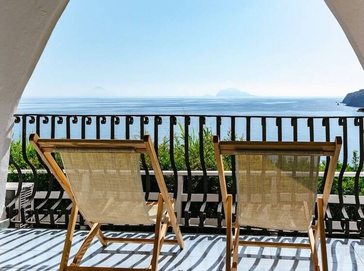 فندق Punta Scario