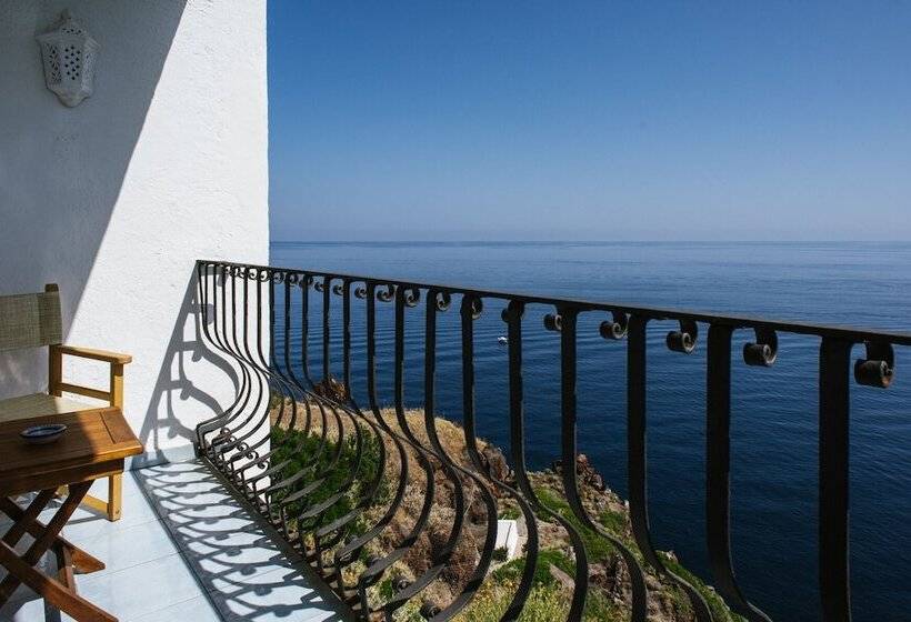 فندق Punta Scario