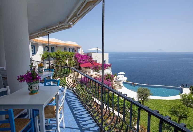 فندق Punta Scario