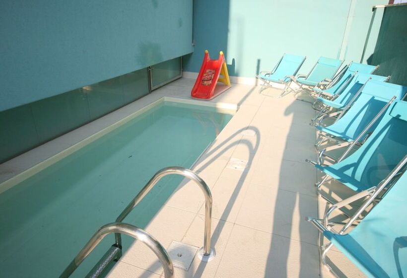 בית מלון כפרי Residence Beach Paradise