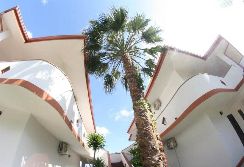 Residence Hotel La Taverna