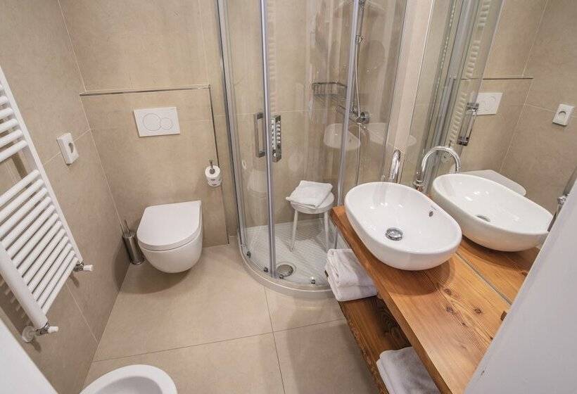 בית מלון כפרי Resort Veronza