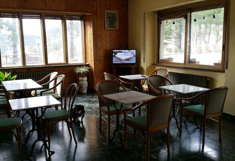 فندق Ristorante Miramonti