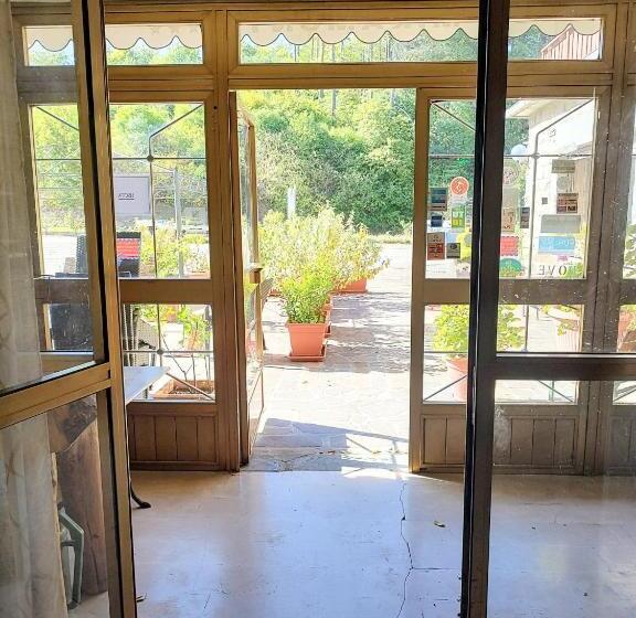 فندق Ristorante Miramonti