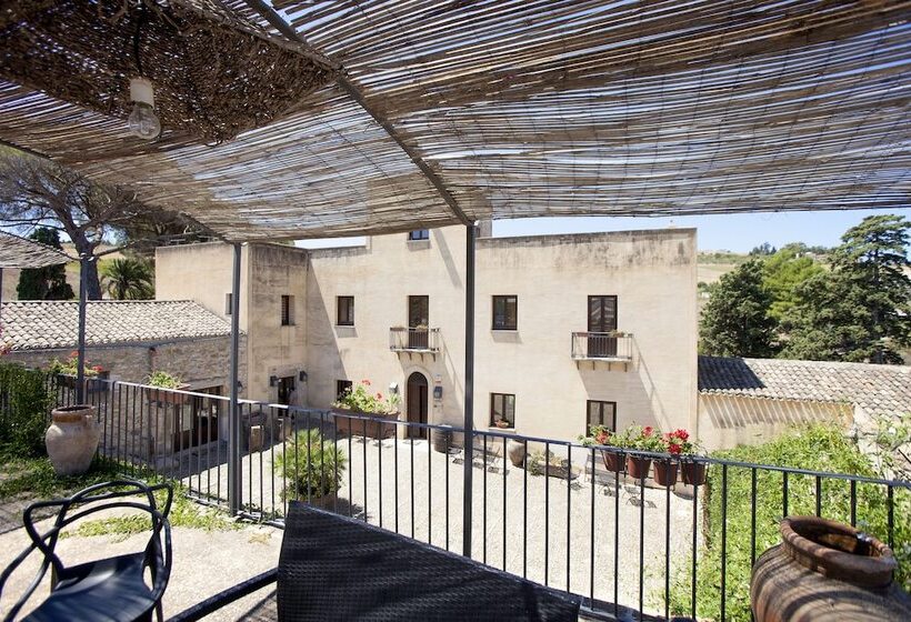 فندق ريفى Agriturismo Baglio Fontana