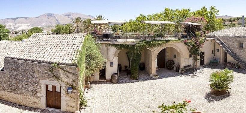 فندق ريفى Agriturismo Baglio Fontana