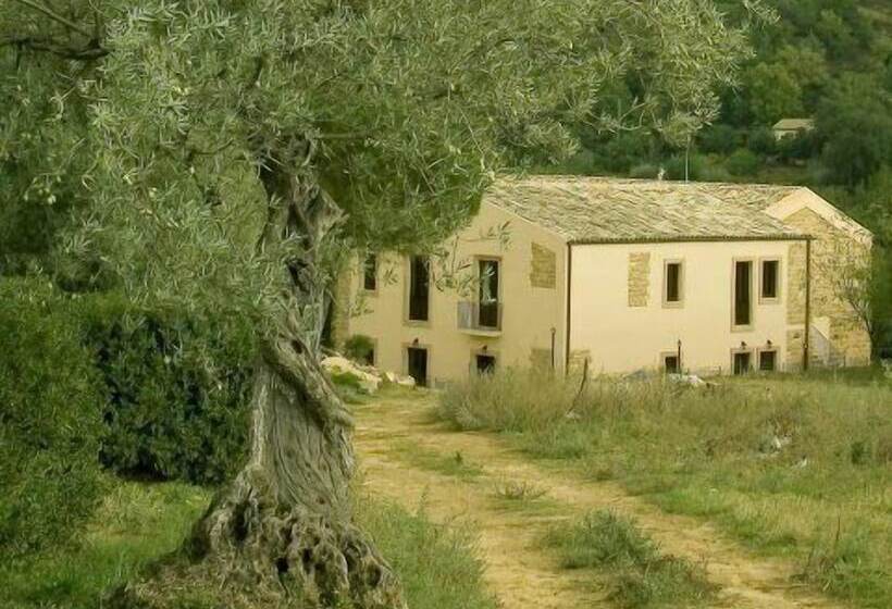 فندق ريفى Villa Trigona