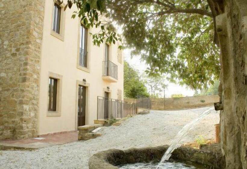 فندق ريفى Villa Trigona