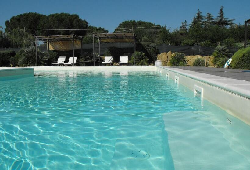 فندق ريفى Villa Trigona