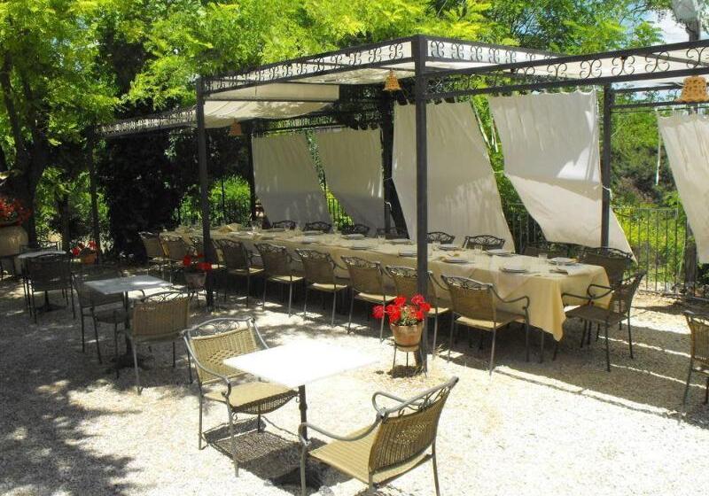 فندق ريفى Villa Trigona