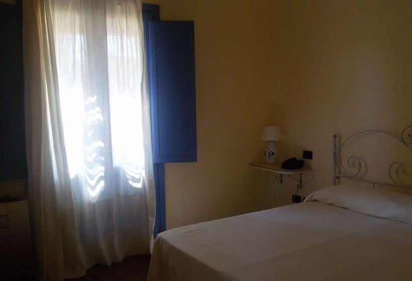 בית מלון כפרי S'acqua Sassa Resort