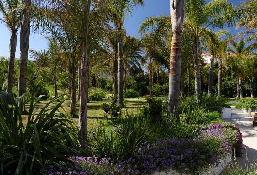 Отель Sant Efis