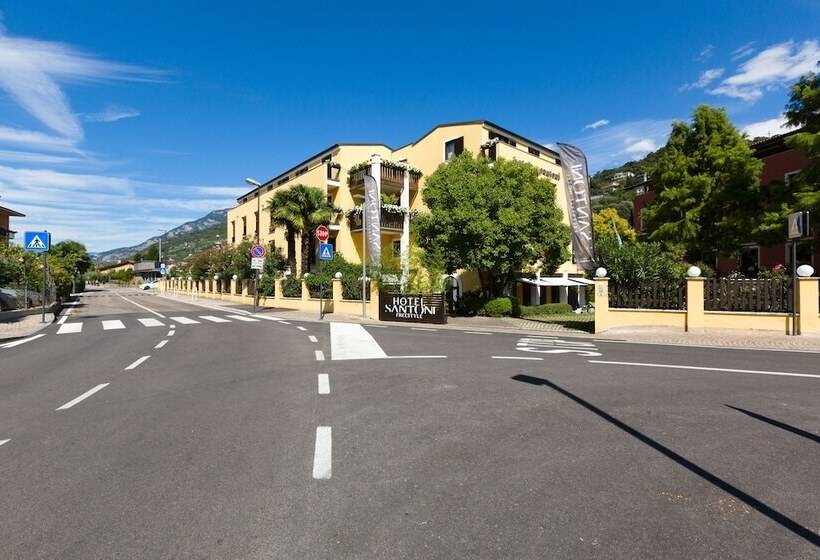 בית מלון כפרי Santoni Freelosophy