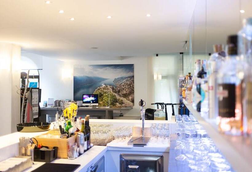 בית מלון כפרי Santoni Freelosophy