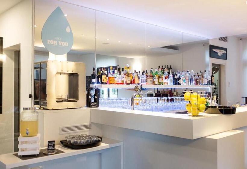 בית מלון כפרי Santoni Freelosophy