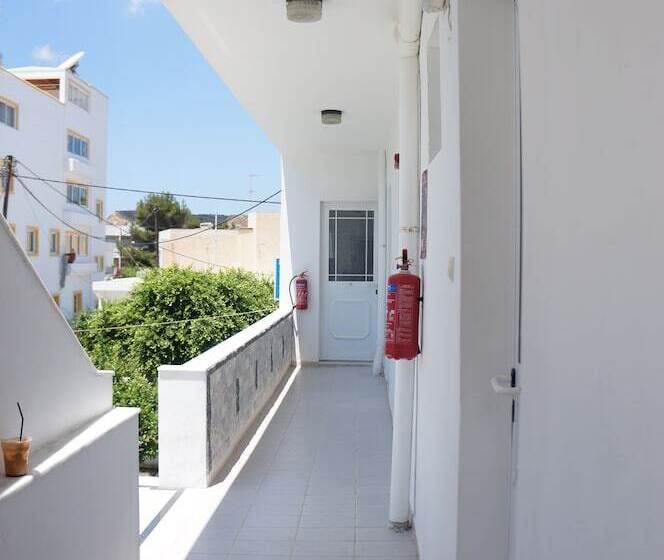 هتل Skoufezis Studios