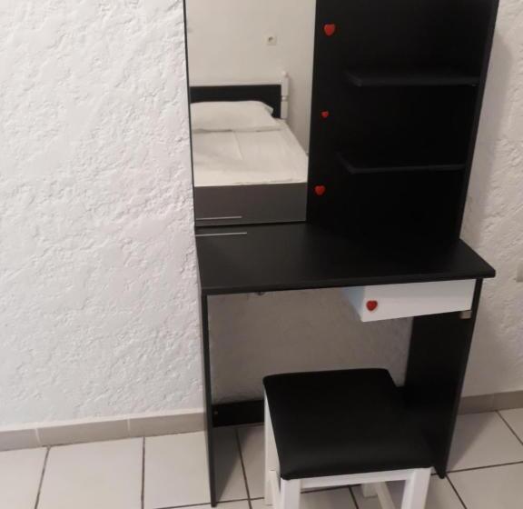 호텔 Skoufezis Studios