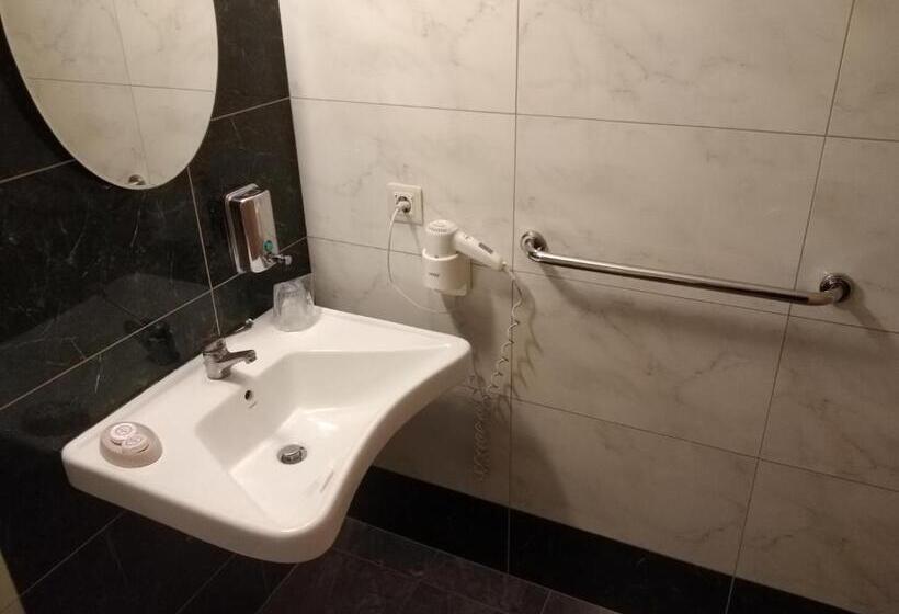 בית מלון כפרי Sofia