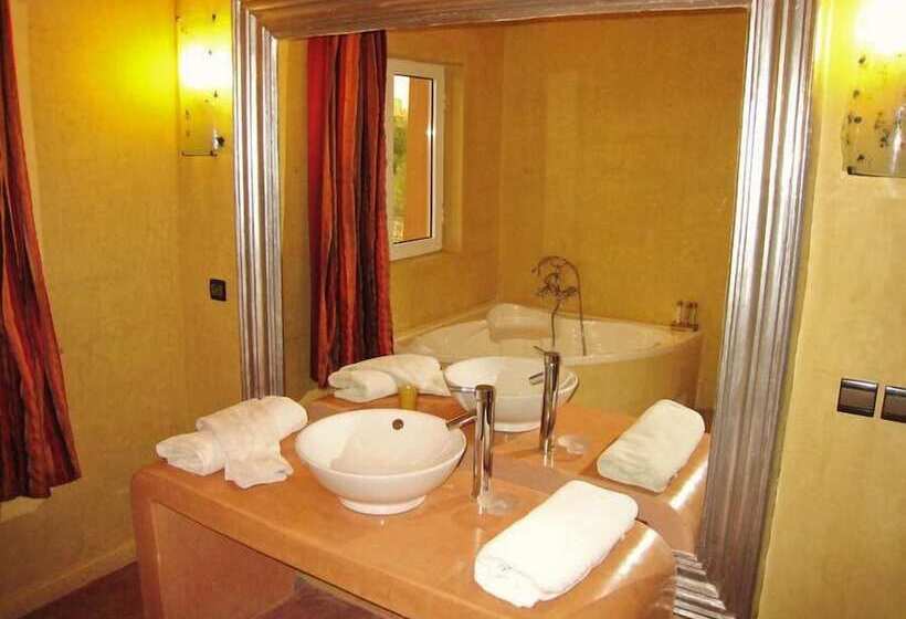 Отель Sultana Royal Golf