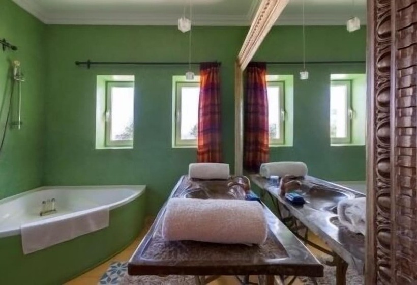 Отель Sultana Royal Golf