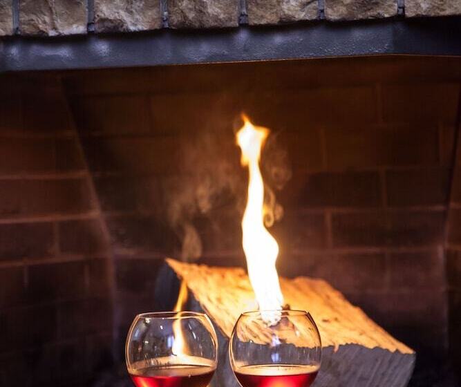 בית מלון כפרי Tasia