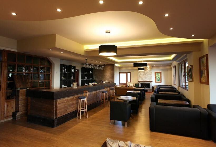 בית מלון כפרי Tasia