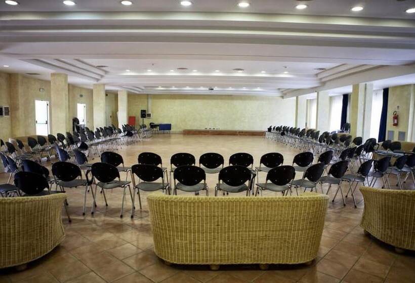 Отель Th Marina Di Pisticci  Ti Blu Village