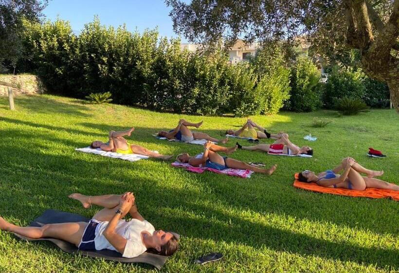 בית מלון כפרי Thàlas Club