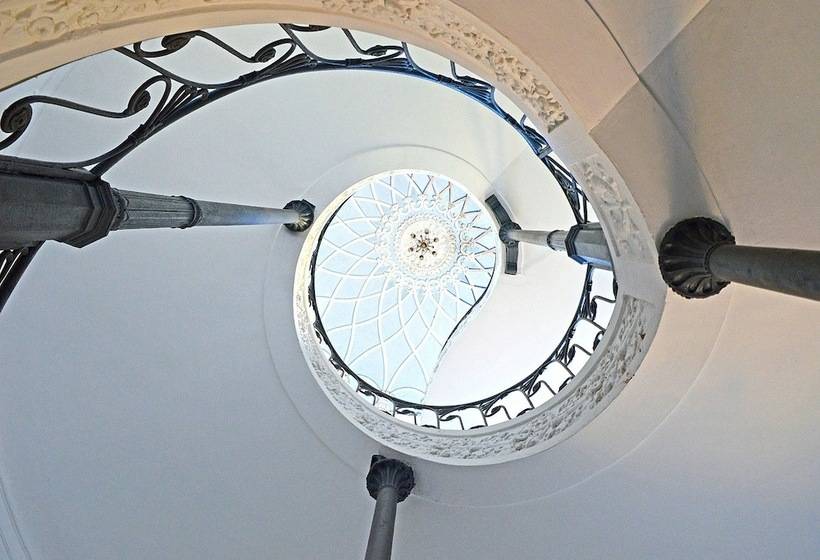 בית מלון כפרי The Secret Garden Relais