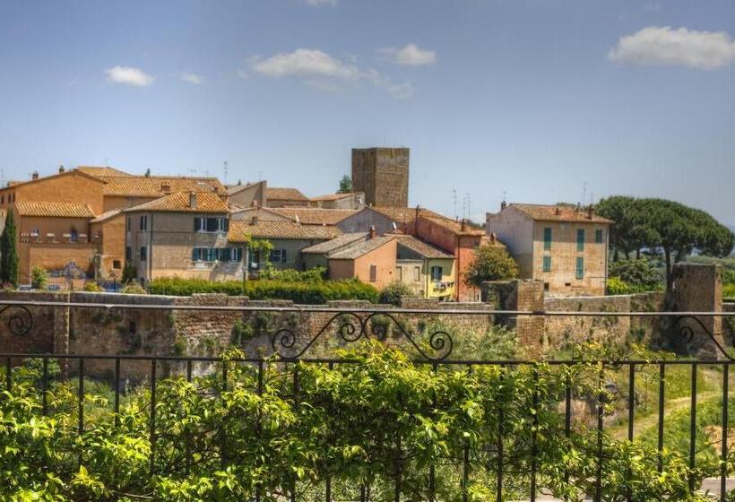 בית מלון כפרי Tuscania Panoramico