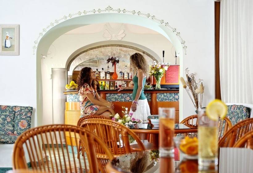 בית מלון כפרי Ulisse