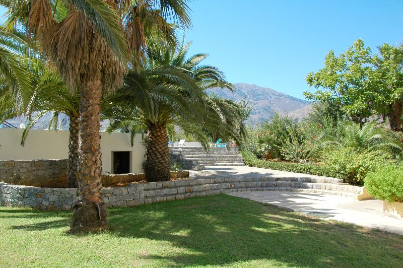 בית מלון כפרי Vantaris Garden