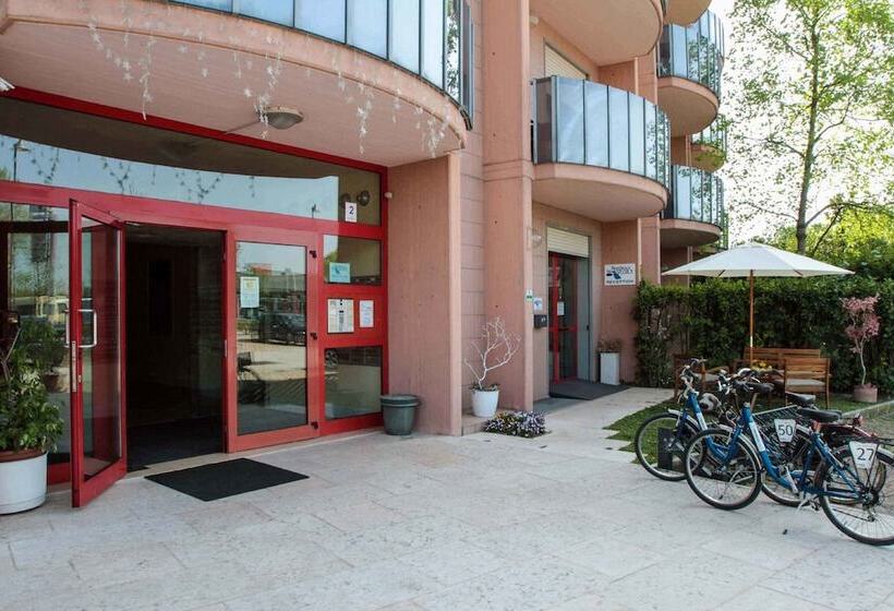 Отель Residence Venice