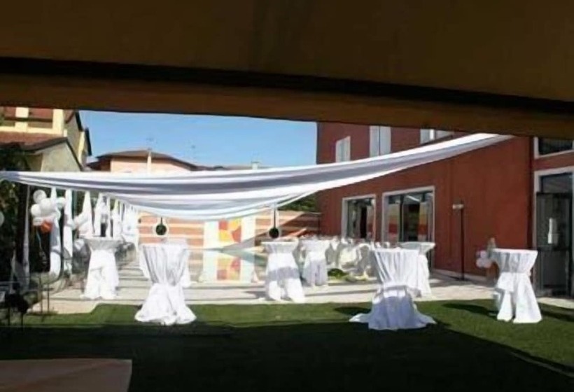 فندق Villa Altura