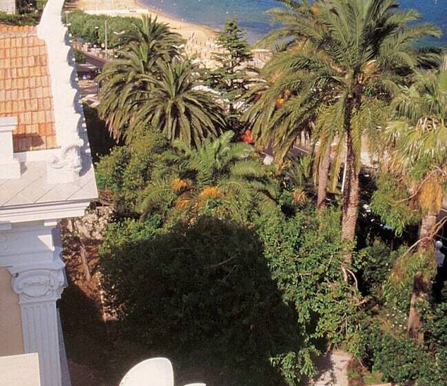 ホテル Villa Irlanda Grand