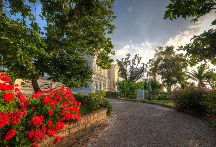 ホテル Villa Irlanda Grand