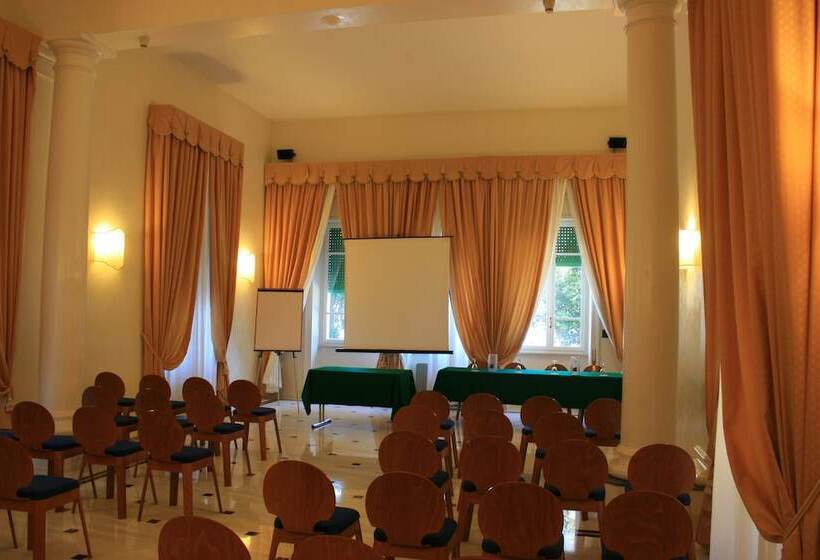 ホテル Villa Irlanda Grand