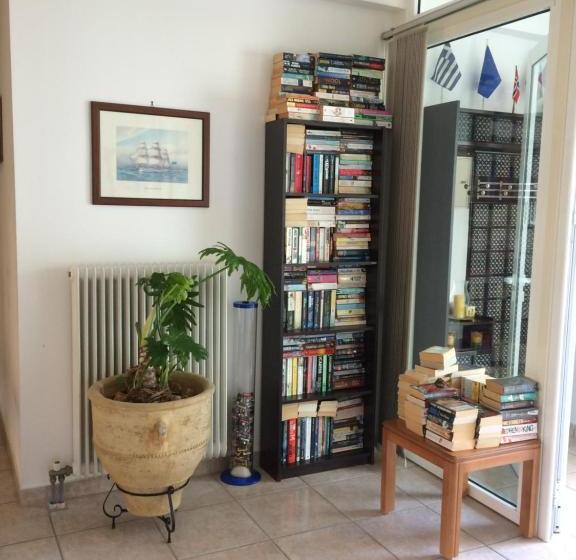 Villa Kosta Hotel & Apartments