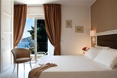 Hotel Villa Oasis Residence