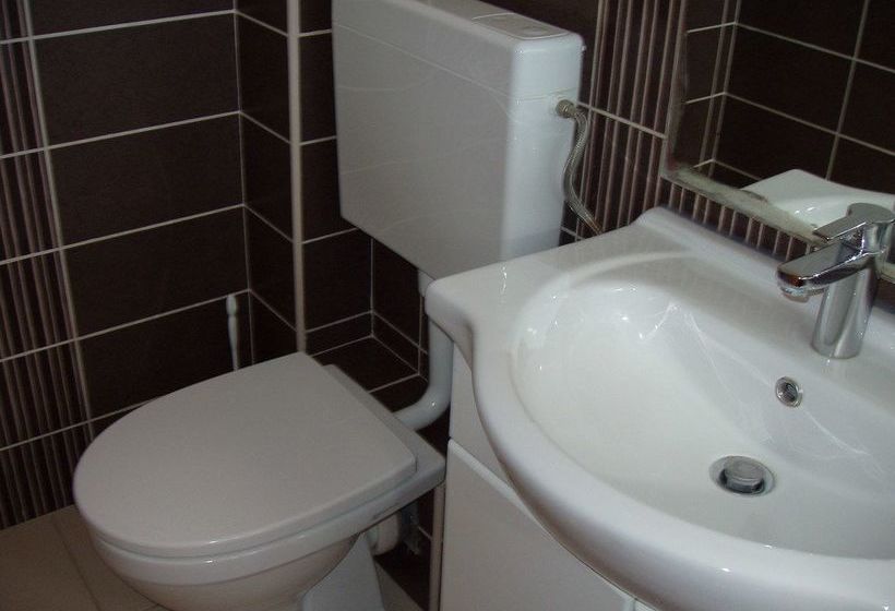 Отель Villa Toni