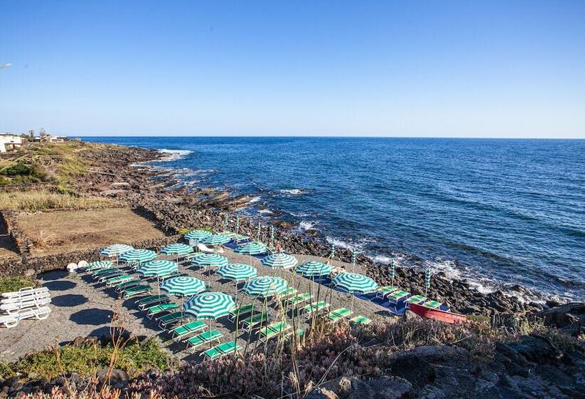 Suvaki Resort