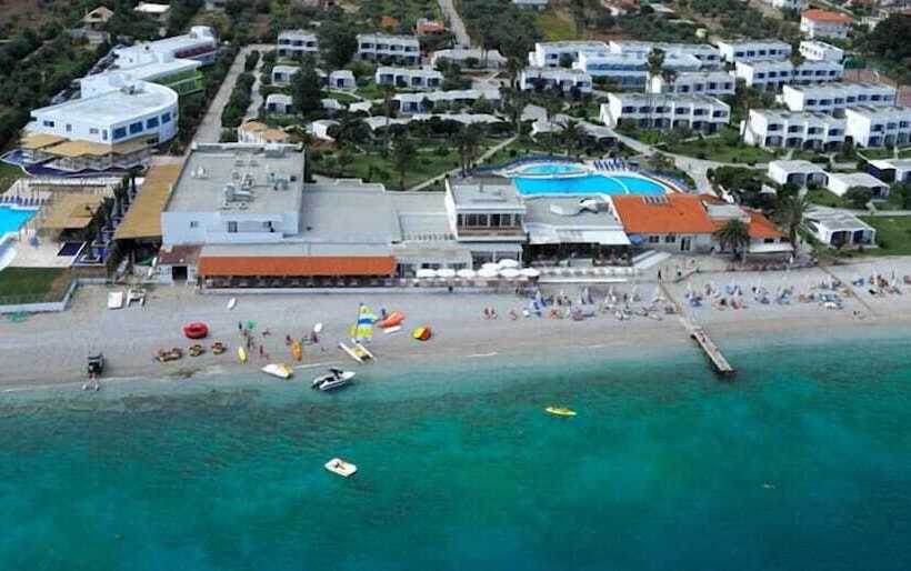 Kinetta Beach Resort And Spa