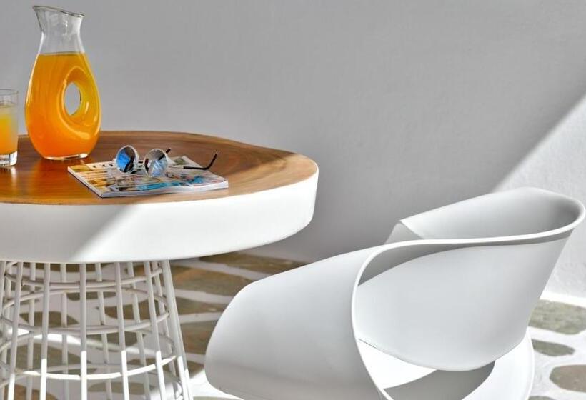 Lilly Residence All Sea View Suites, Adults Only