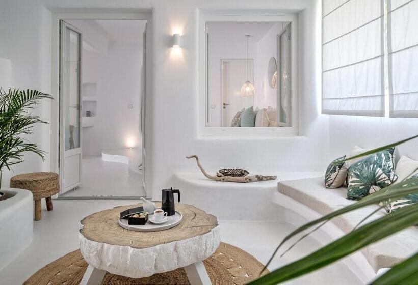 Lilly Residence All Sea View Suites, Adults Only