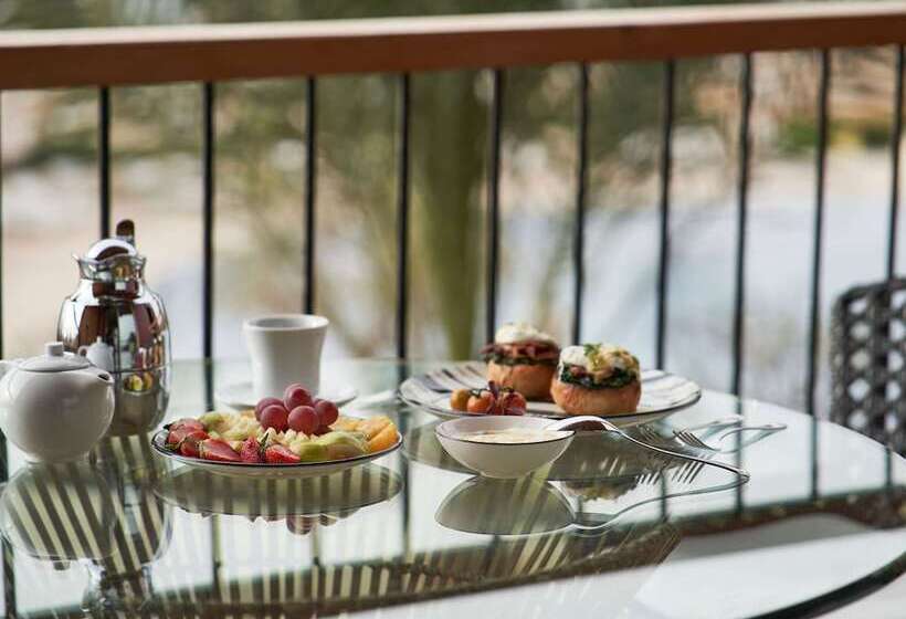 Movenpick Resort & Spa Tala Bay Aqaba