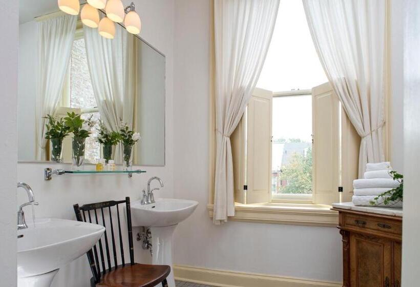 Rachael S Dowry Bed And Breakfast