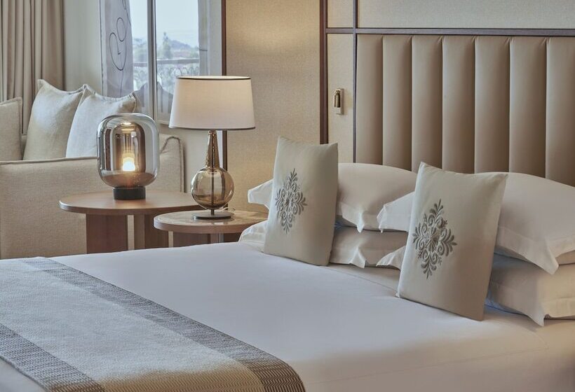 אתר נופש Conrad Chia Laguna Sardinia