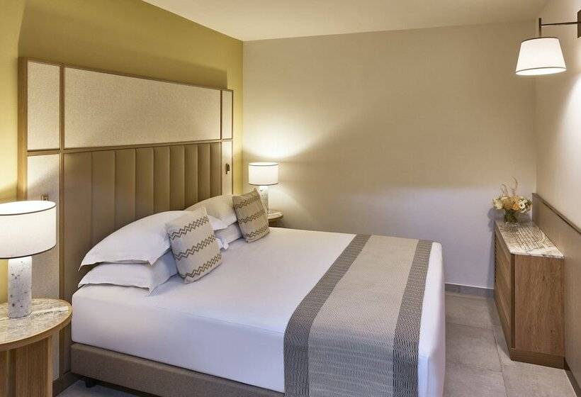 אתר נופש Conrad Chia Laguna Sardinia