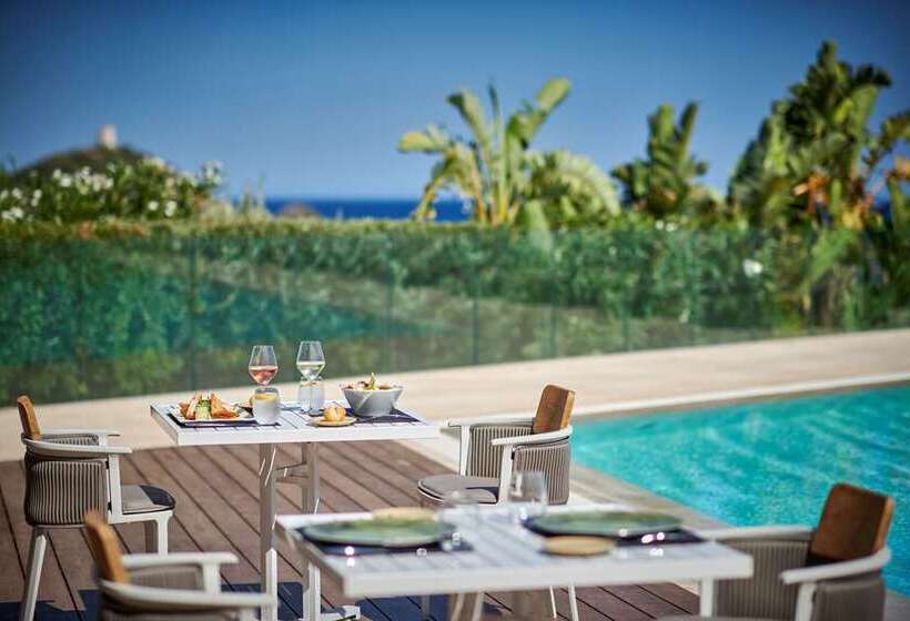 Курорт Conrad Chia Laguna Sardinia